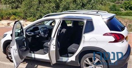 2017' Peugeot 2008 פיג'ו 2008 פרימיום photo #3