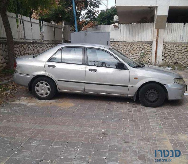 2002' Mazda 323 מאזדה photo #2