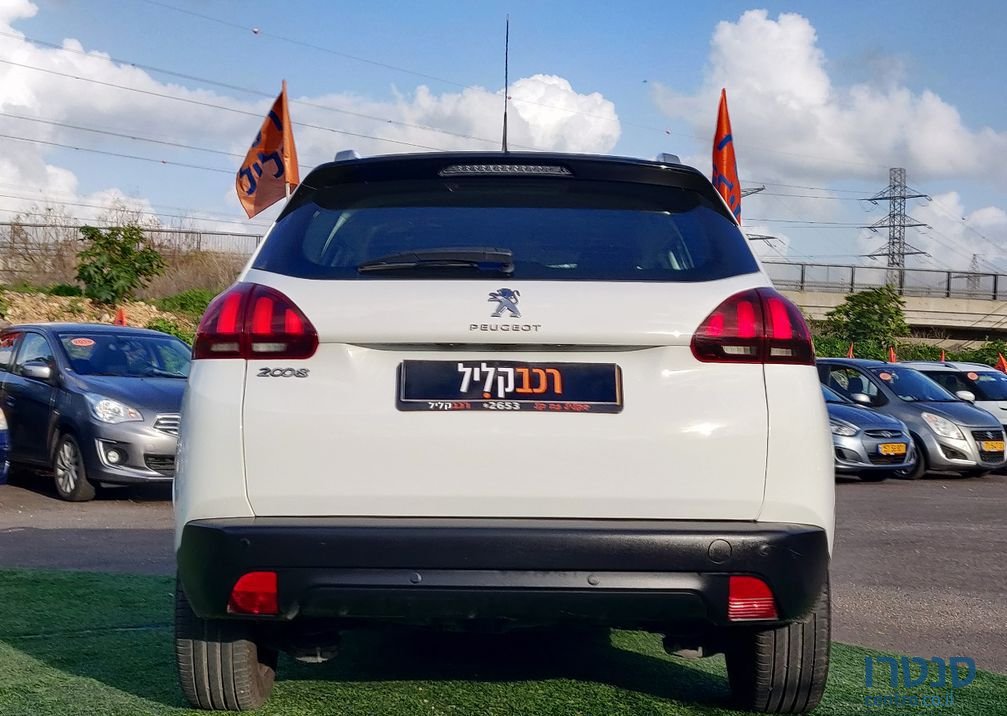 2018' Peugeot 2008 פיג'ו photo #2