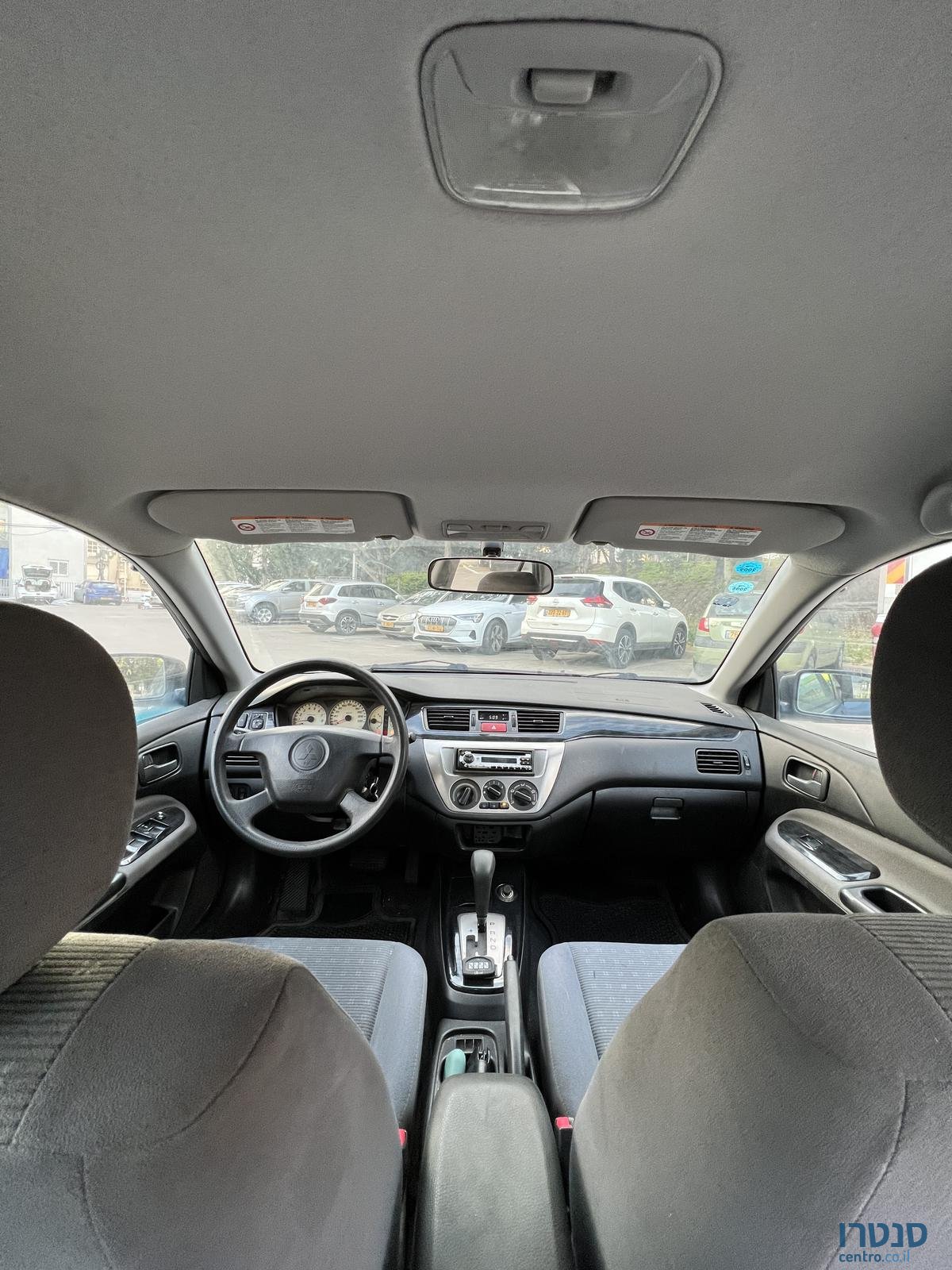 2006' Mitsubishi Lancer photo #4