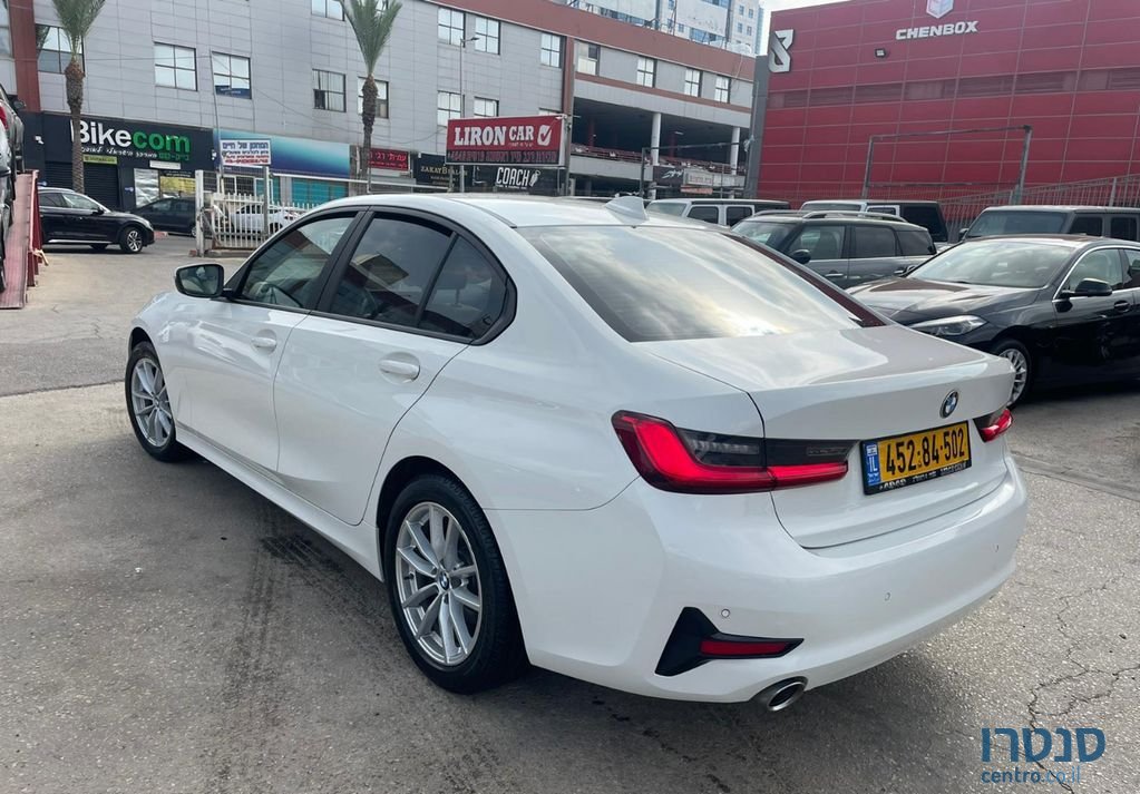 2021' BMW 3 Series ב.מ.וו סדרה 3 photo #3