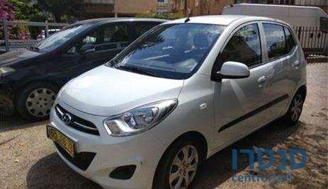 2011' Hyundai i10 יונדאי photo #1