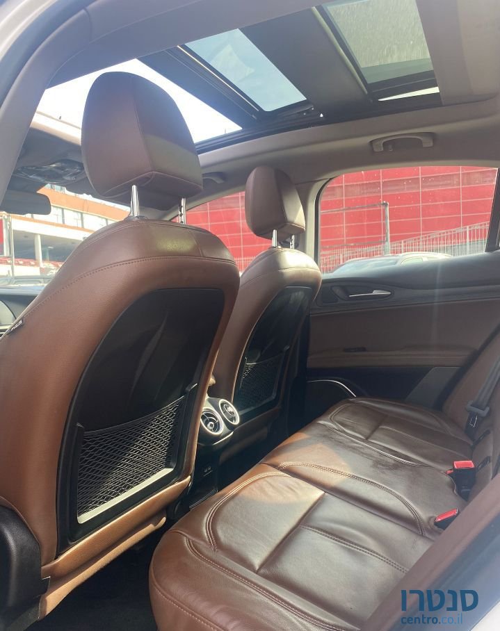 2018' Alfa Romeo Stelvio אלפא רומיאו סטלויו photo #6