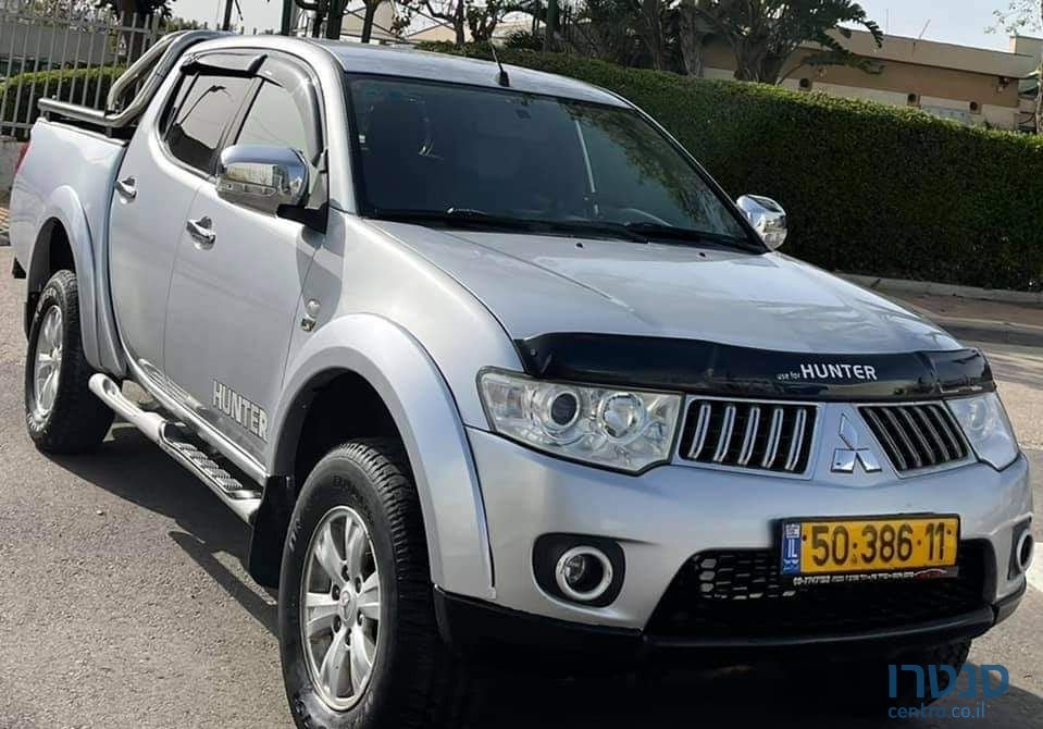 2013' Mitsubishi L200 מיצובישי photo #2
