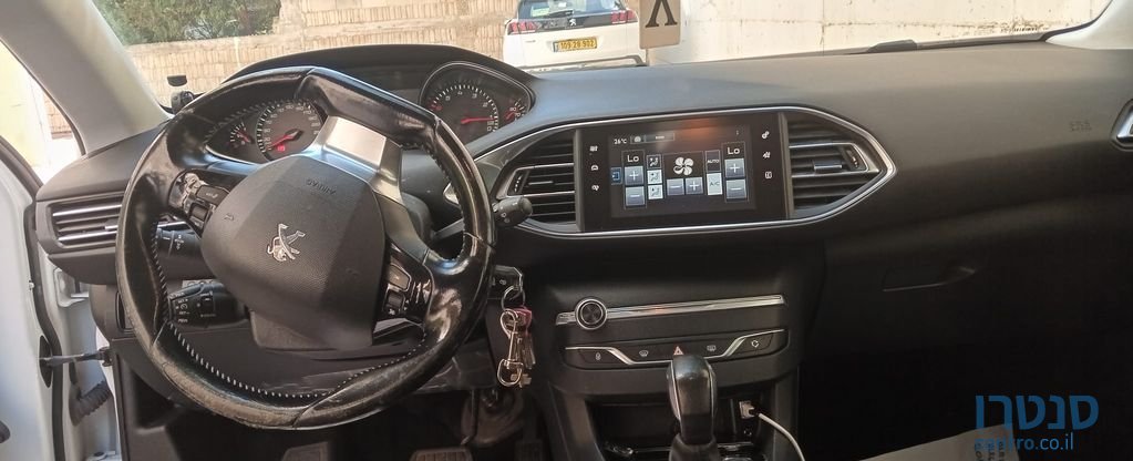 2016' Peugeot 308 פיג'ו photo #5
