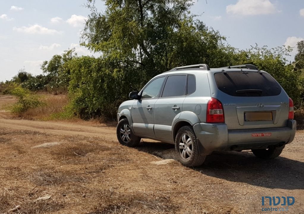 2008' Hyundai Tucson יונדאי טוסון photo #1