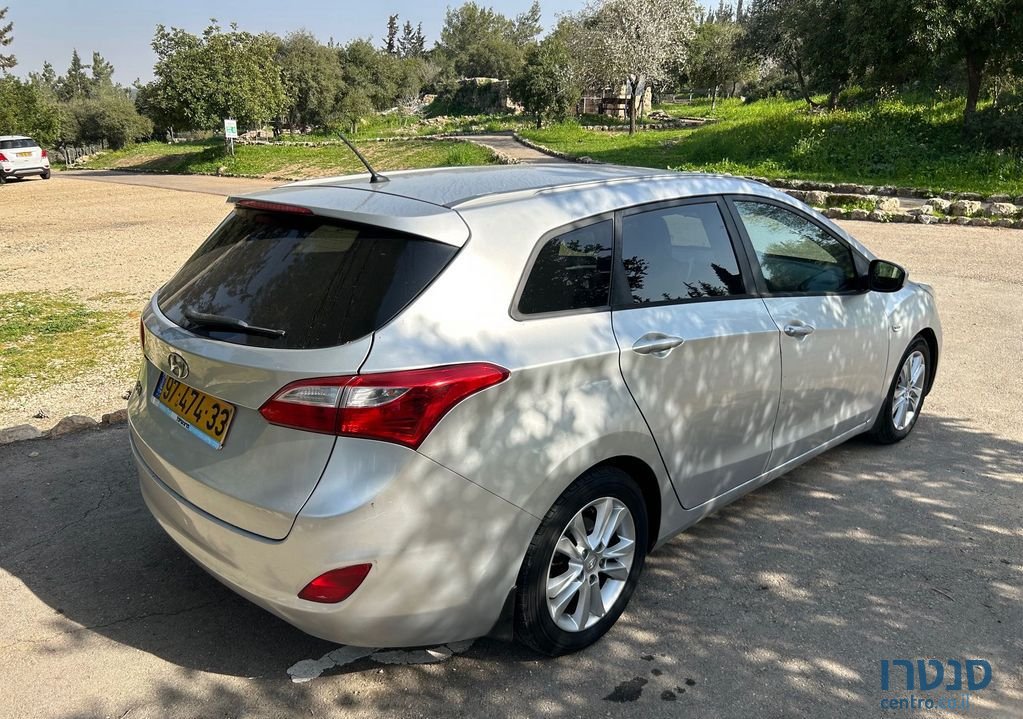 2015' Hyundai i30 יונדאי photo #5