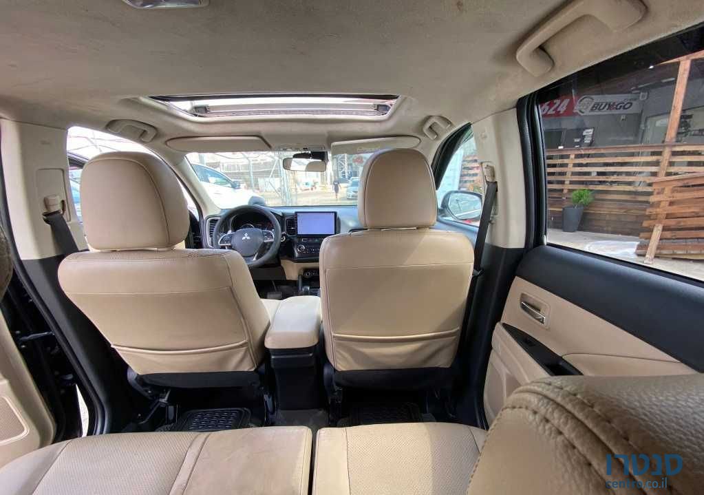 2014' Mitsubishi Outlander מיצובישי אאוטלנדר photo #6