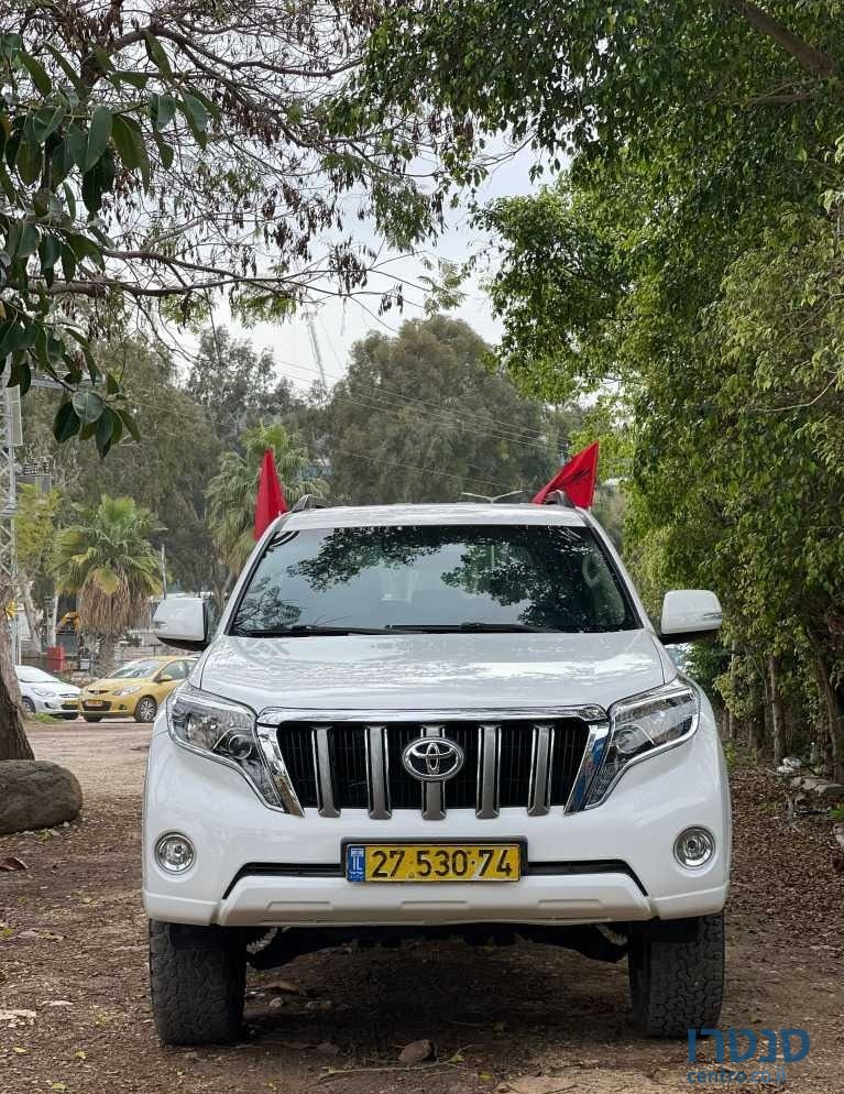 2011' Toyota Land Cruiser טויוטה לנד קרוזר photo #1