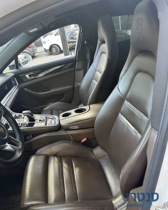 2017' Porsche Panamera פורשה פאנאמרה photo #3