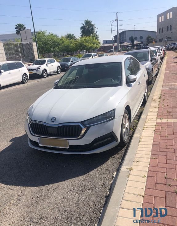 2021' Skoda Octavia סקודה אוקטביה photo #3