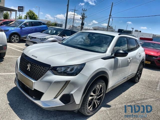 2022' Peugeot 2008 פיג'ו photo #2