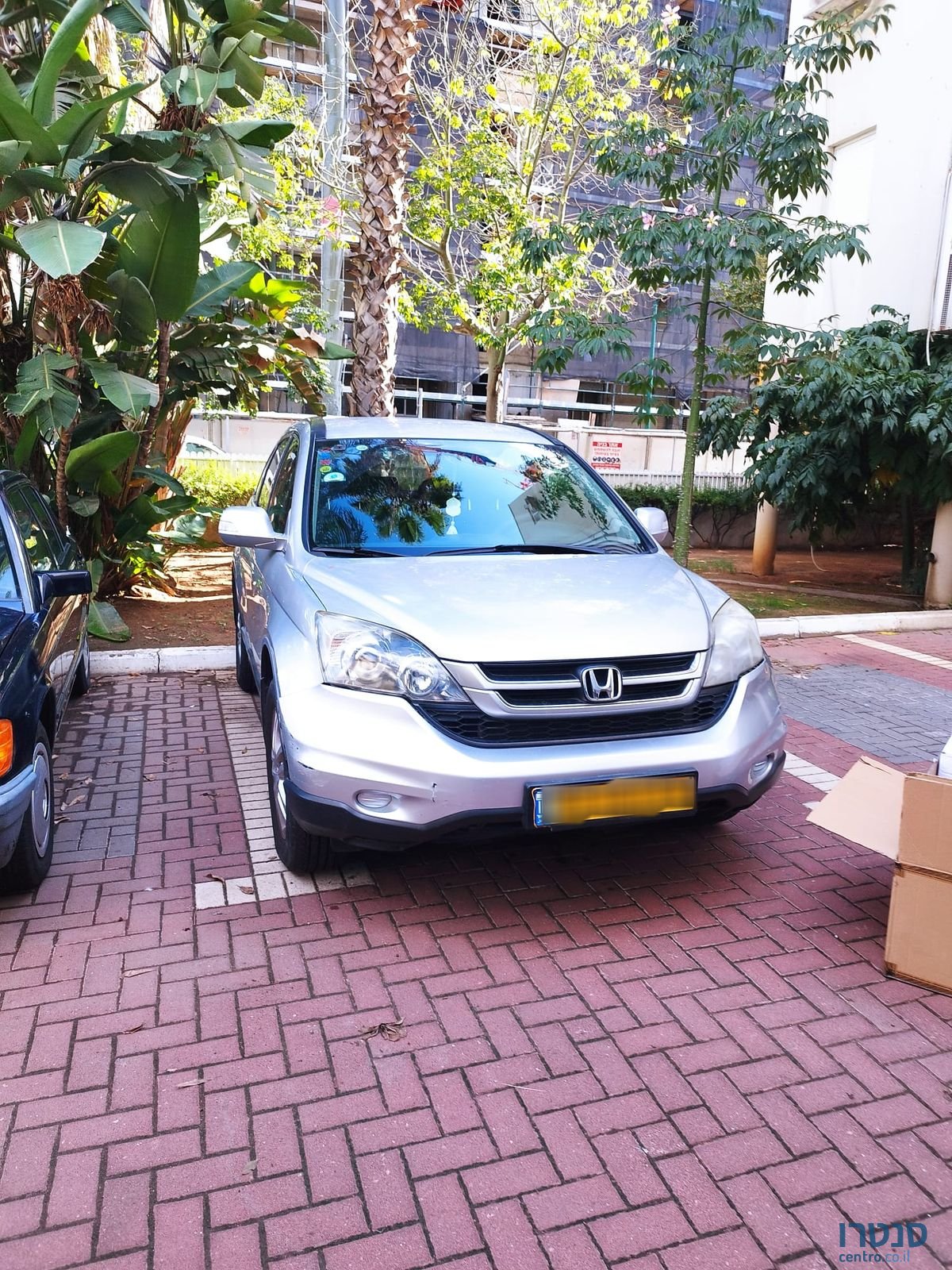 2011' Honda FR-V הונדה photo #2