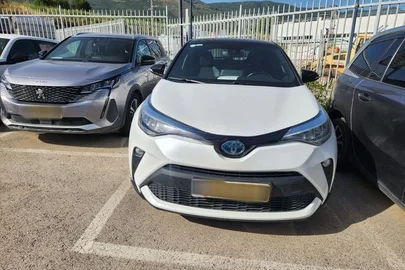 2024' Toyota C-HR טויוטה