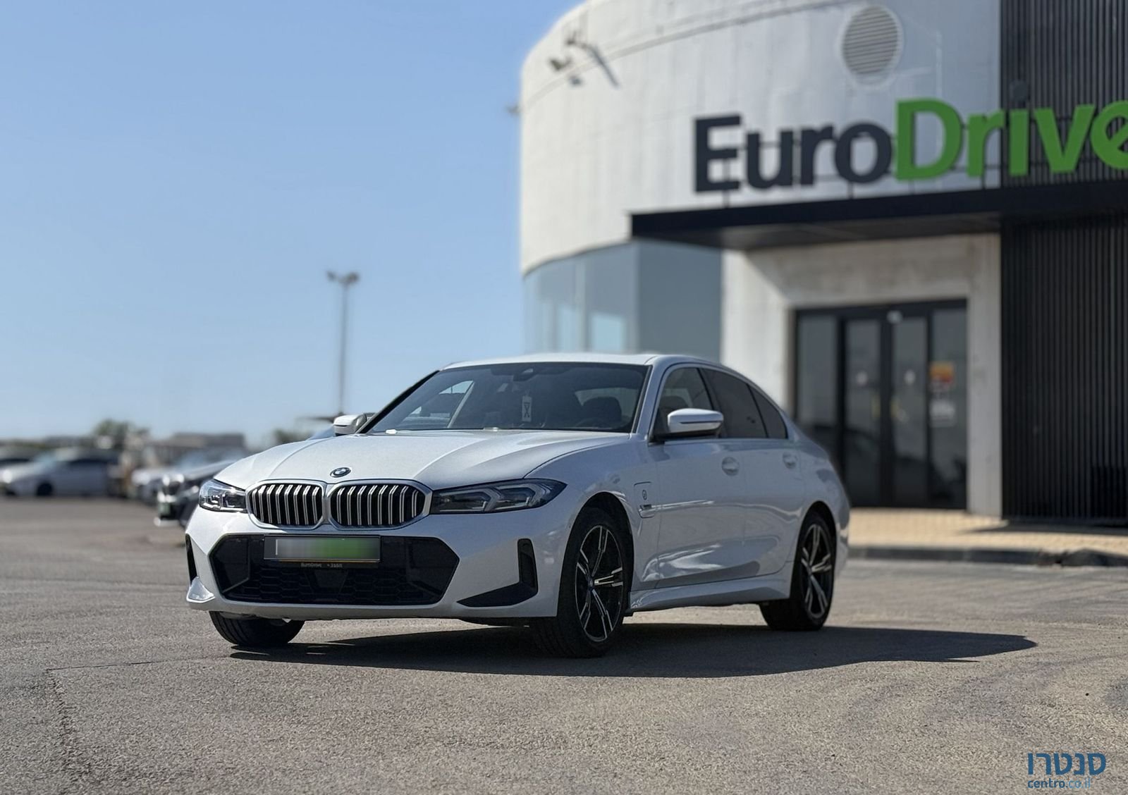 2024' BMW 3 Series ב מ וו סדרה 3 photo #1