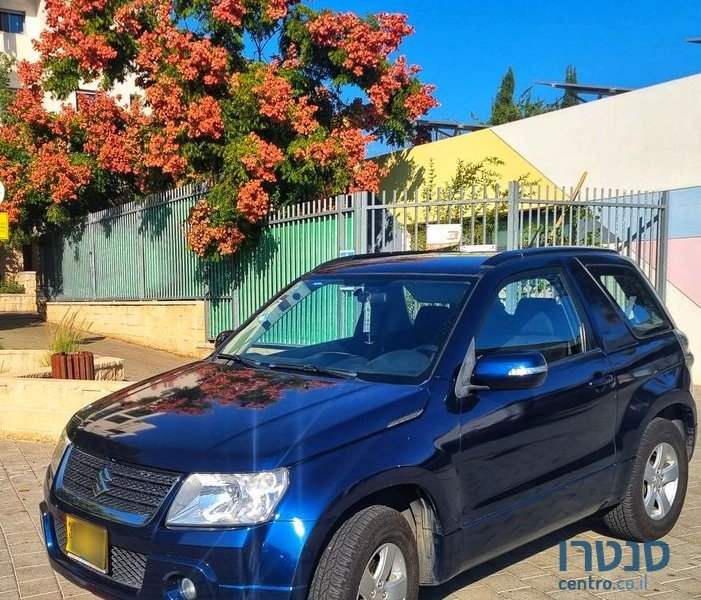 2010' Suzuki Grand Vitara סוזוקי גרנד ויטרה photo #2