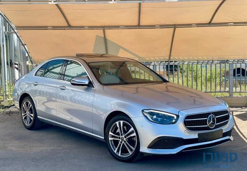 2021' Mercedes-Benz E-Class מרצדס photo #2