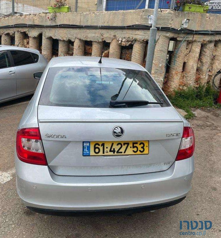 2014' Skoda Rapid סקודה ראפיד photo #2