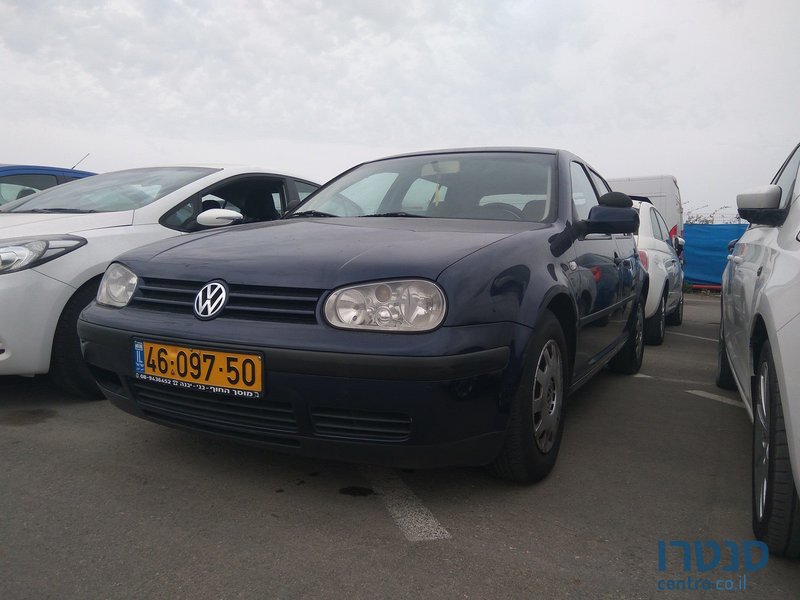 2003' Volkswagen Golf photo #4