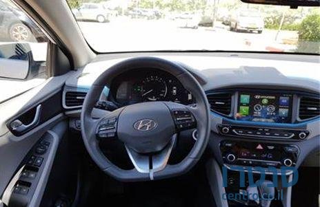 2017' Hyundai Ioniq יונדאי איוניק photo #3