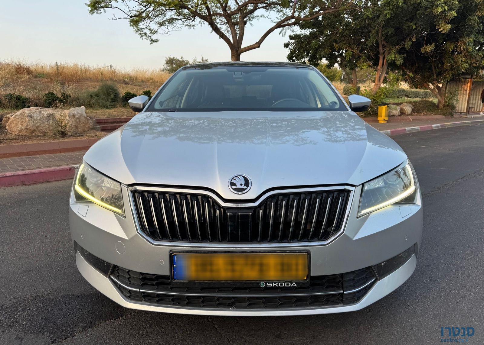 2017' Skoda Superb סקודה סופרב photo #2
