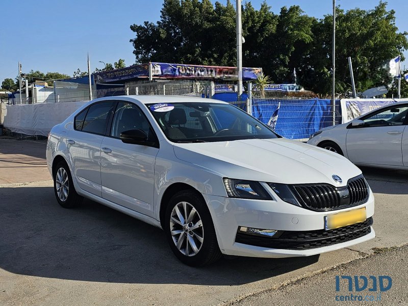 Продажа Skoda Octavia в Новосибирске