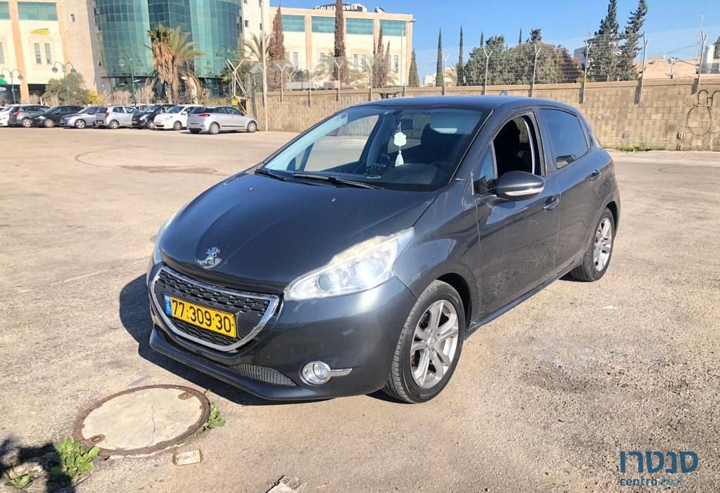 2014' Peugeot 208 פיג'ו photo #1