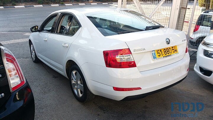 2017' Skoda Octavia photo #2