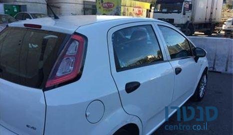 2010' Fiat Punto פיאט פונטו photo #3