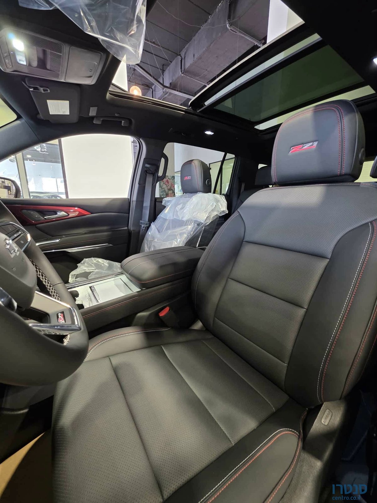 2026' Chevrolet Traverse photo #6