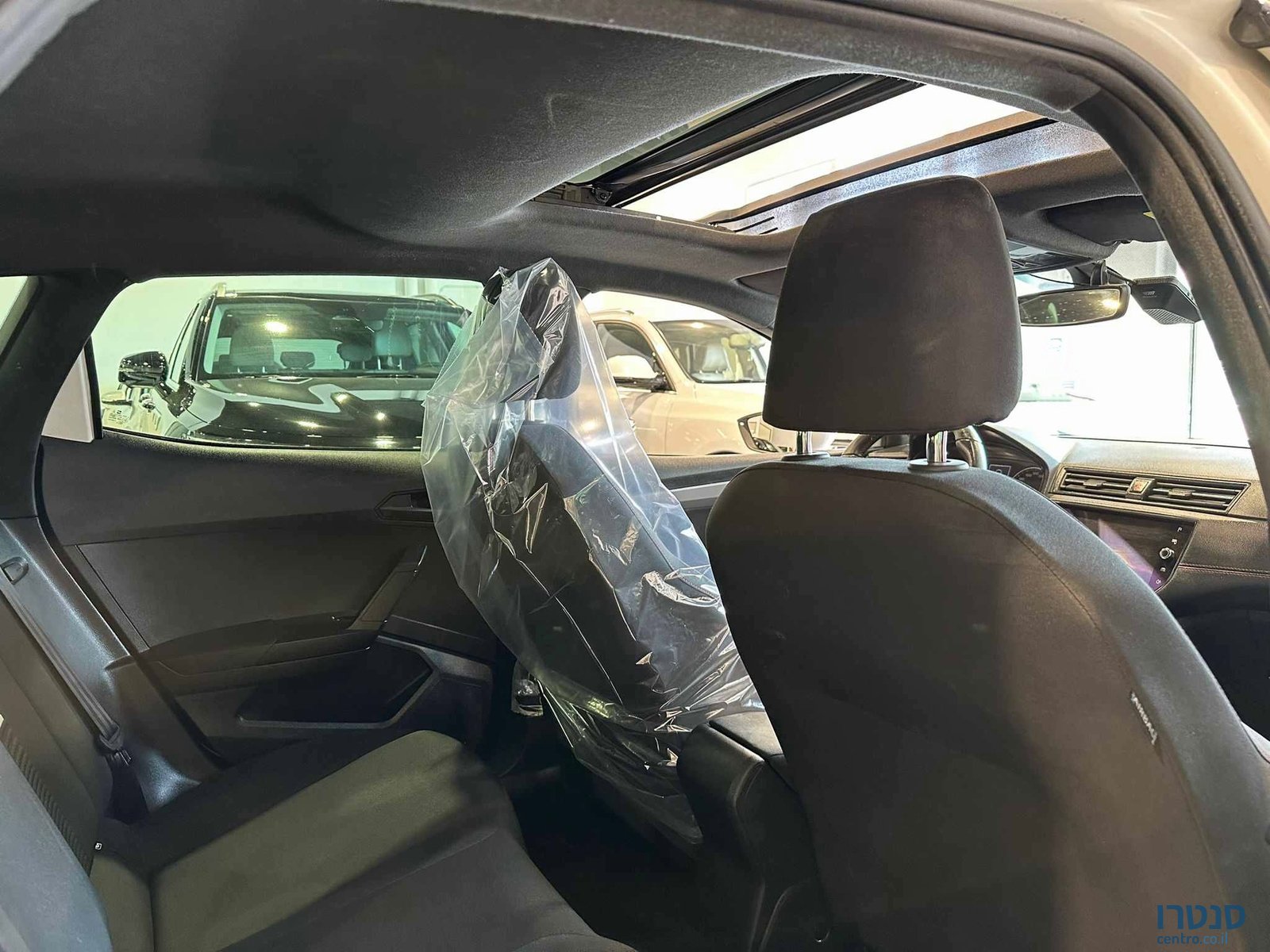 2021' SEAT Ibiza photo #6