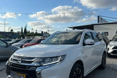2018' Mitsubishi Outlander מיצובישי אאוטלנדר