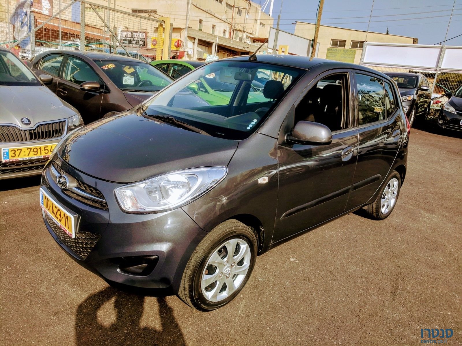 2012' Hyundai i10 photo #2