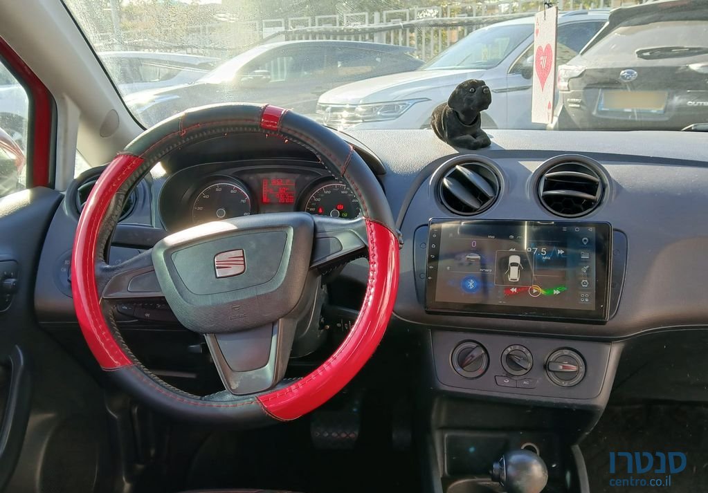 2012' SEAT Ibiza סיאט איביזה photo #3