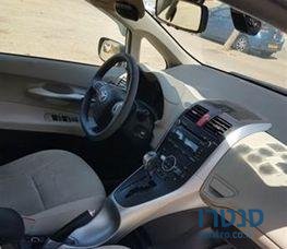 2011' Toyota Auris טויוטה אוריס photo #1