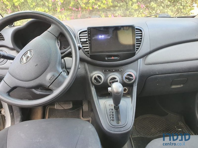 2012' Hyundai i10 יונדאי photo #5