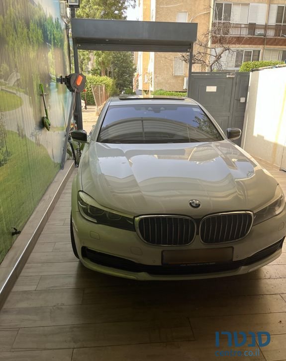 2019' BMW 7 Series ב.מ.וו סדרה 7 photo #3