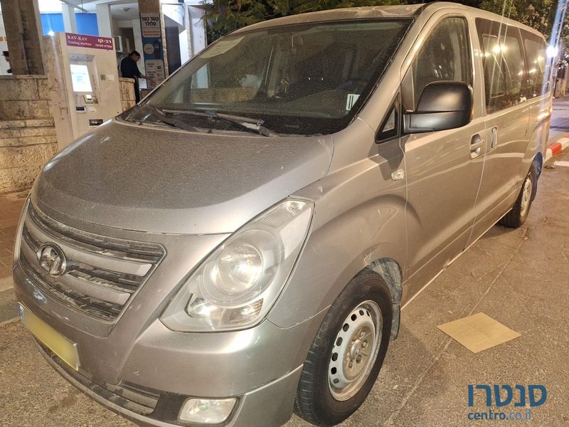 2015' Hyundai H-1 יונדאי I800 photo #1