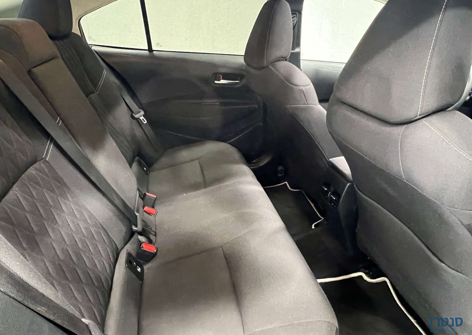 2022' Toyota Corolla טויוטה קורולה photo #2