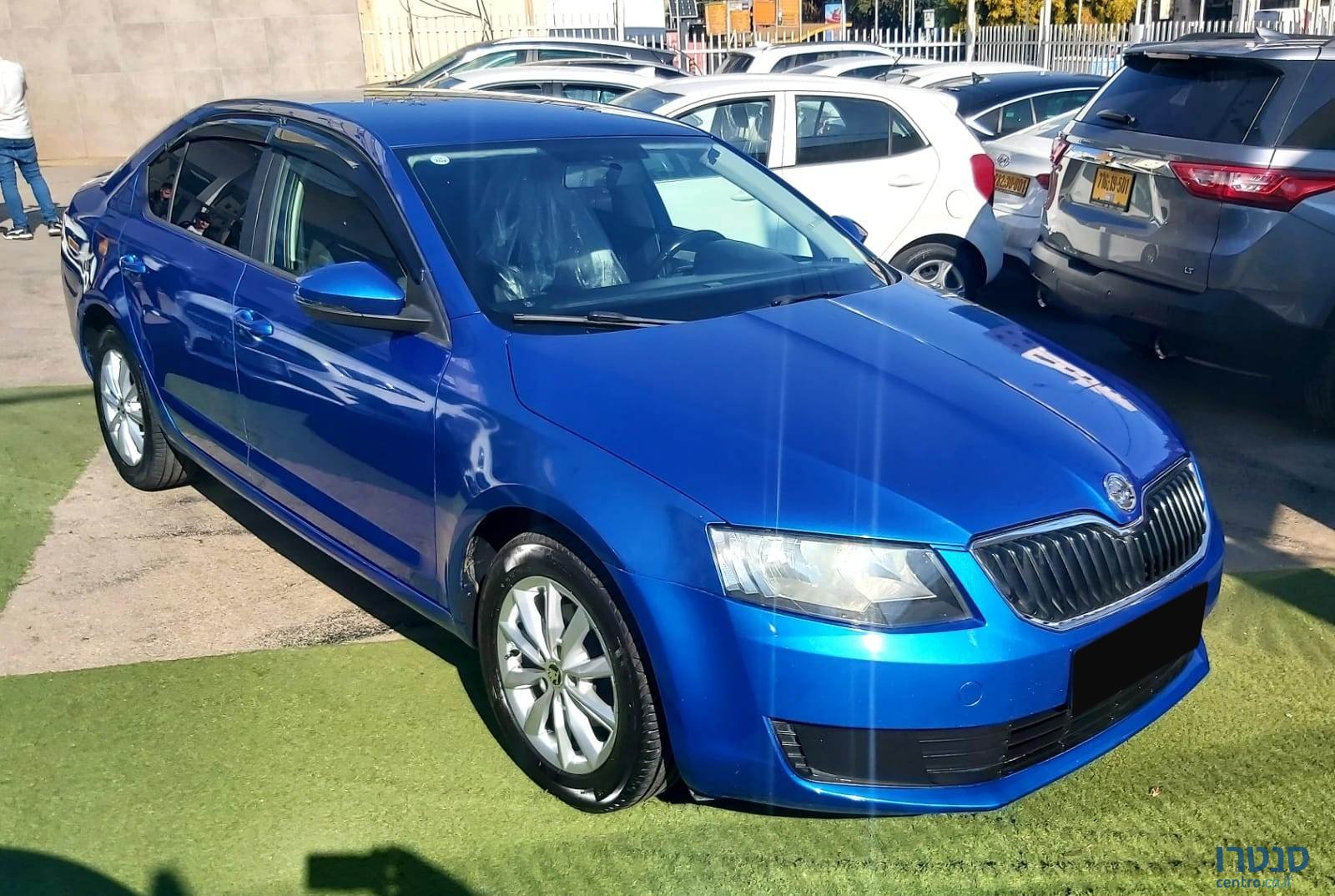 2015' Skoda Octavia photo #1