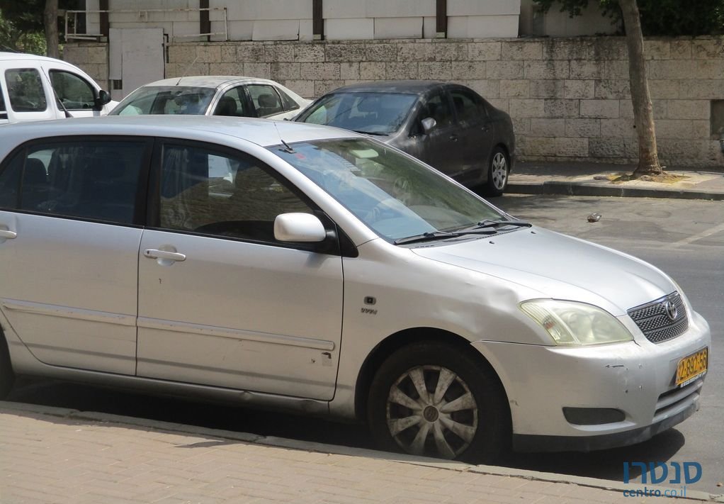 2004' Toyota Corolla טויוטה קורולה photo #4