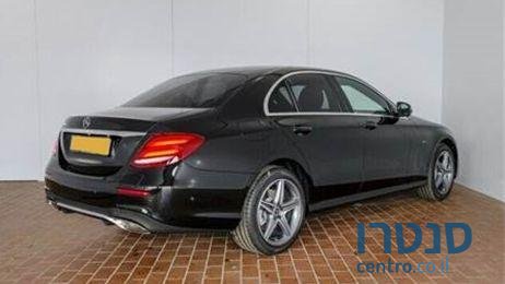 2019' Mercedes-Benz E-300E Amg מרצדס photo #1