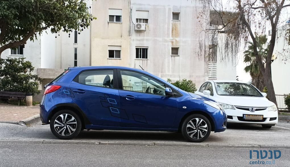 2008' Mazda 2 מאזדה photo #3