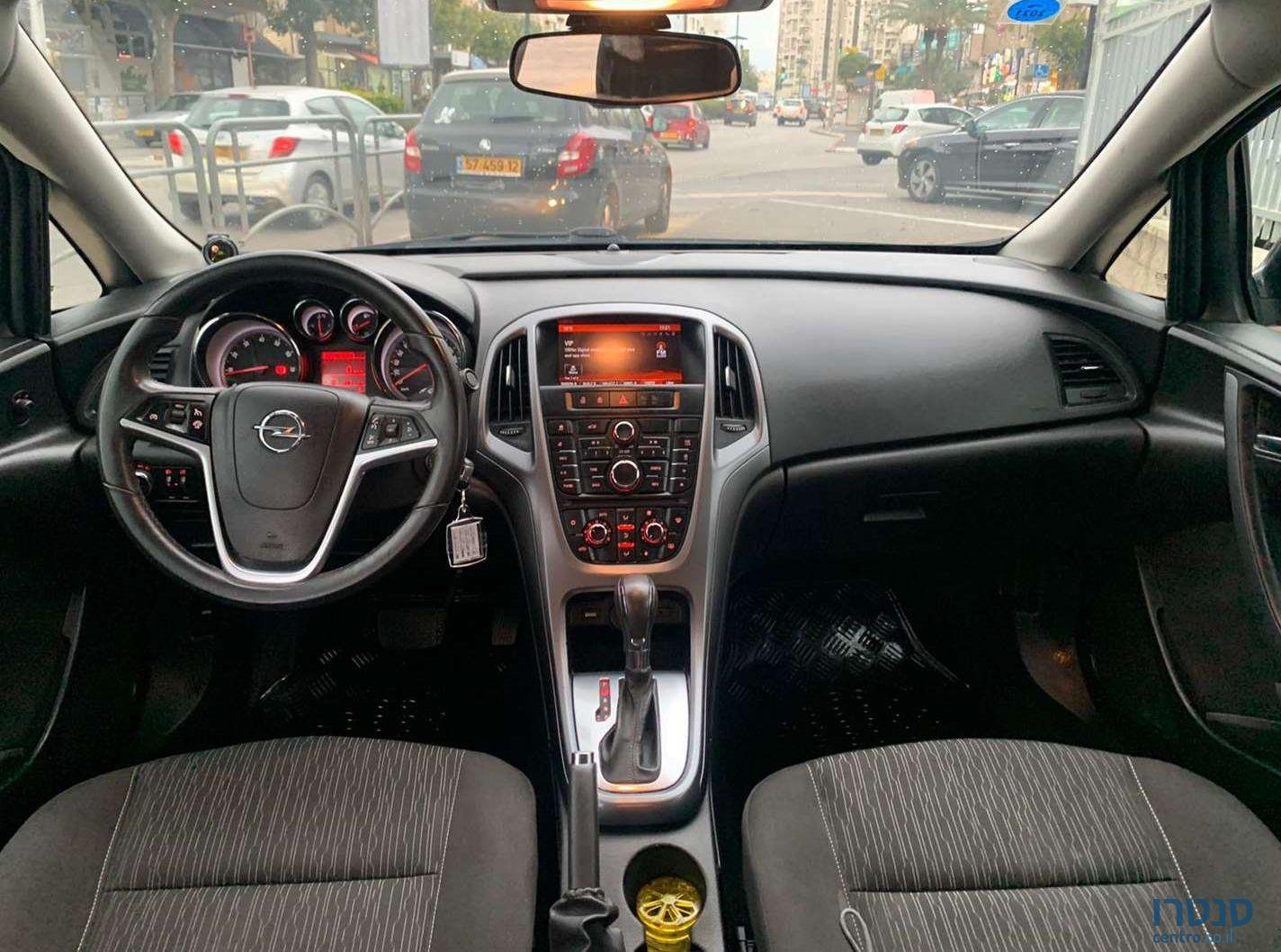 2017' Opel Astra אופל אסטרה photo #1