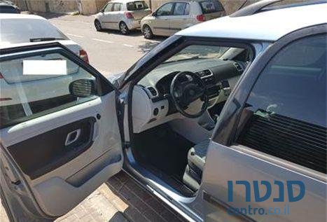 2009' Skoda Roomster סקודה רומסטר photo #4