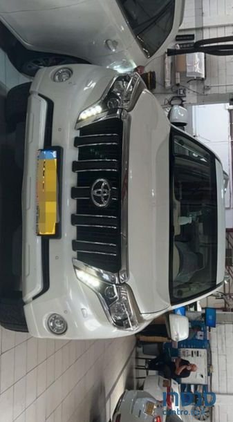 2015' Toyota Land Cruiser טויוטה לנד קרוזר photo #2