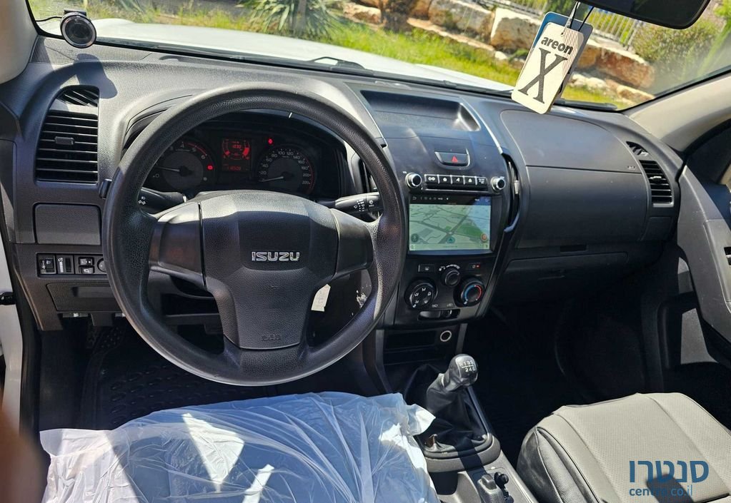 2020' Isuzu 2X4 D-Max איסוזו photo #2