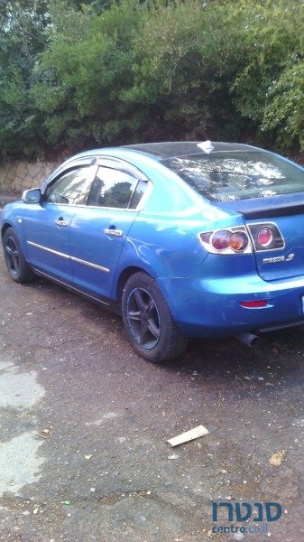 2005' Mazda 3 photo #2