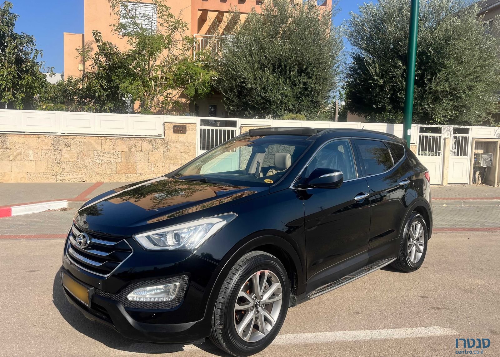 2013' Hyundai Santa Fe יונדאי סנטה פה photo #1