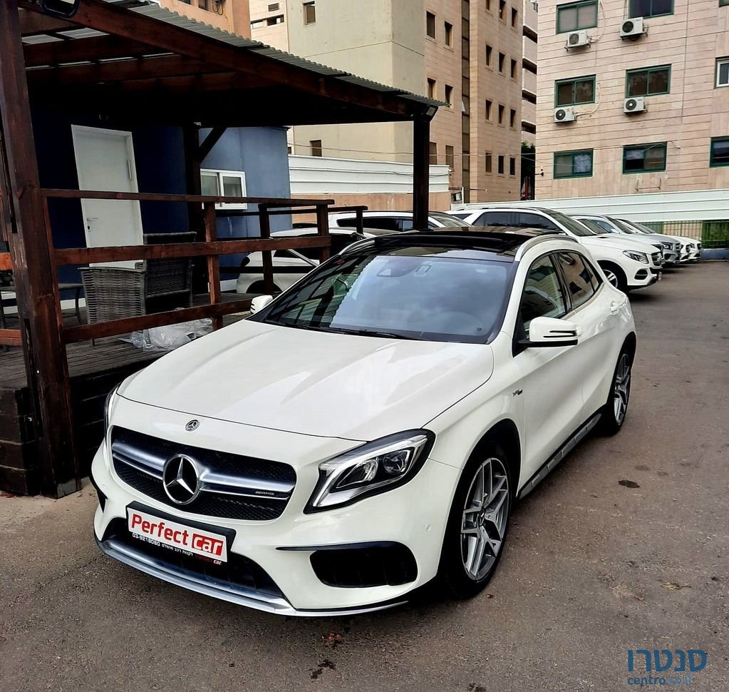 2018' Mercedes-Benz Gla מרצדס photo #1